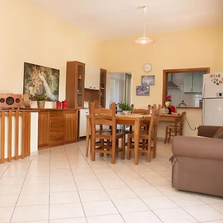 Accogliente Villino! Apartamento Uggiano Montefusco
